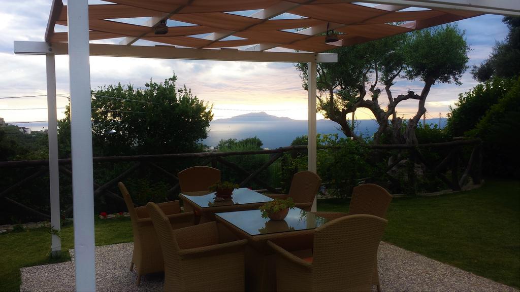 Villa Talea サンタガータ・スイ・ドゥエ・ゴルフィ エクステリア 写真